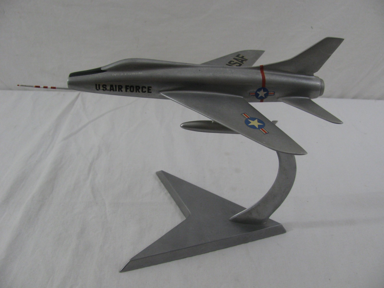 Fomaer Aluminum USAF North American F-100 Super Sabre Airplane Desk Model EX Fomaer Aluminum USAF North American F-100 Super Sabre Airplane Desk Model EX