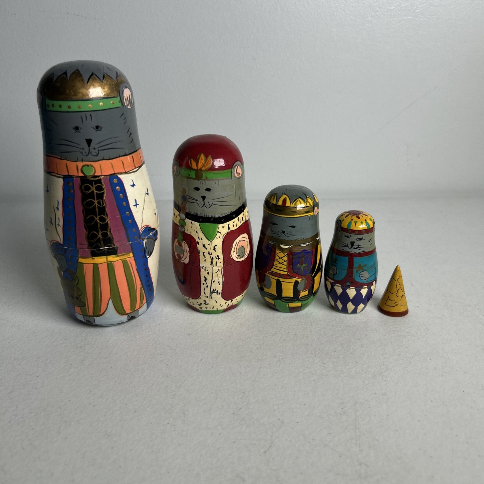 Vintage Matryoshka Cat Lady Wood Russian Stacking Nesting Dolls Set Of 5 Vintage Matryoshka Cat Lady Wood Russian Stacking Nesting Dolls Set Of 5