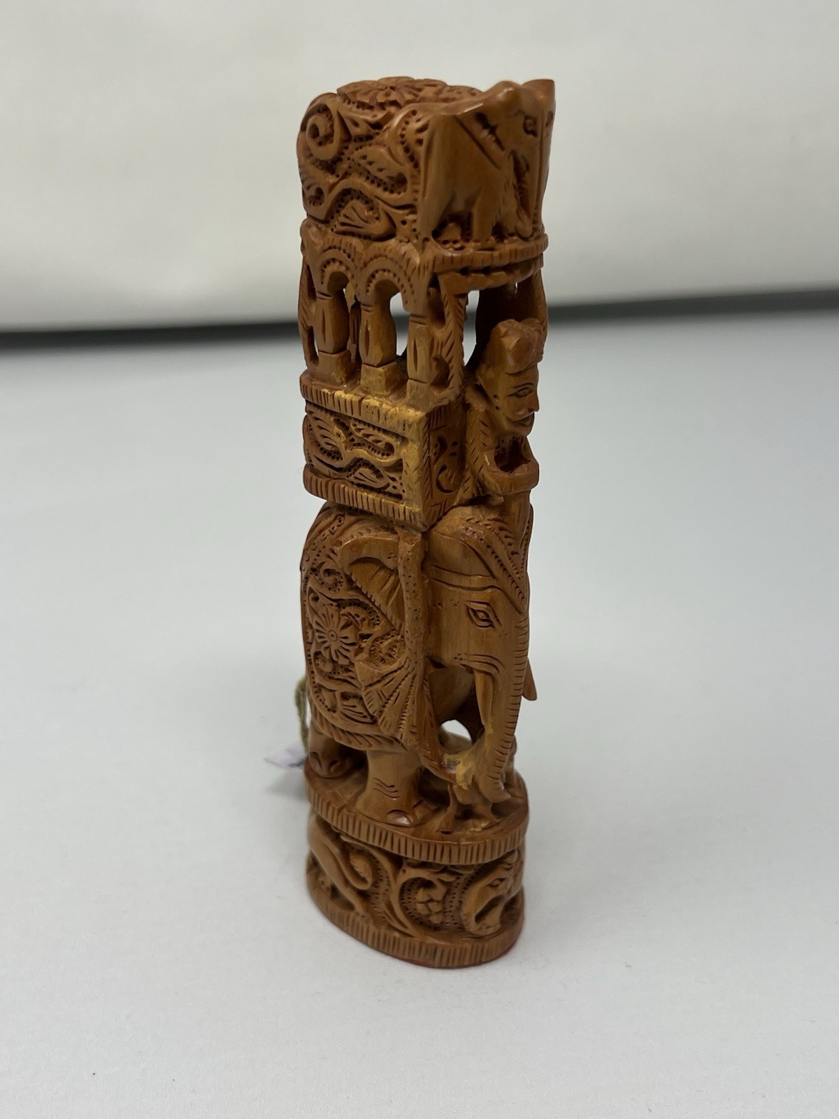 Vintage Hand Carved Sandalwood Style Figural Elephant Tower Sculpture – 8.5