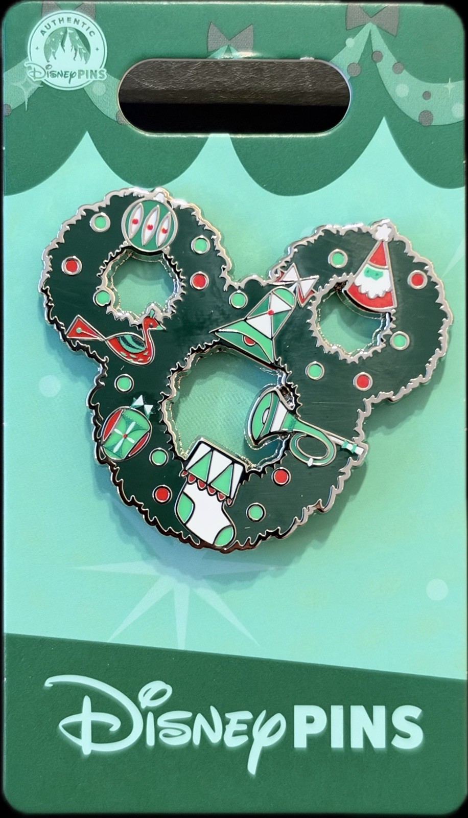 2026 Disney Parks Mickey Mouse Holiday Christmas Wreath OE Pin