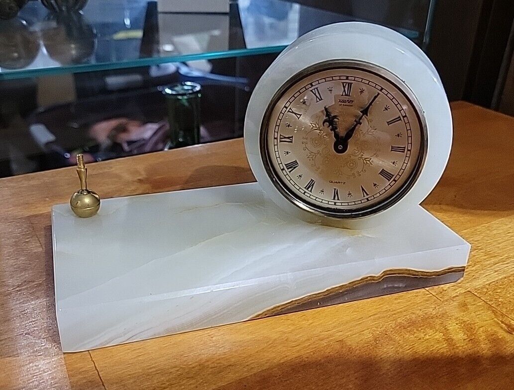 Vintage Xavier of London Quartz Marbled Brass Dome Faced Clock Desk Pen Holder 