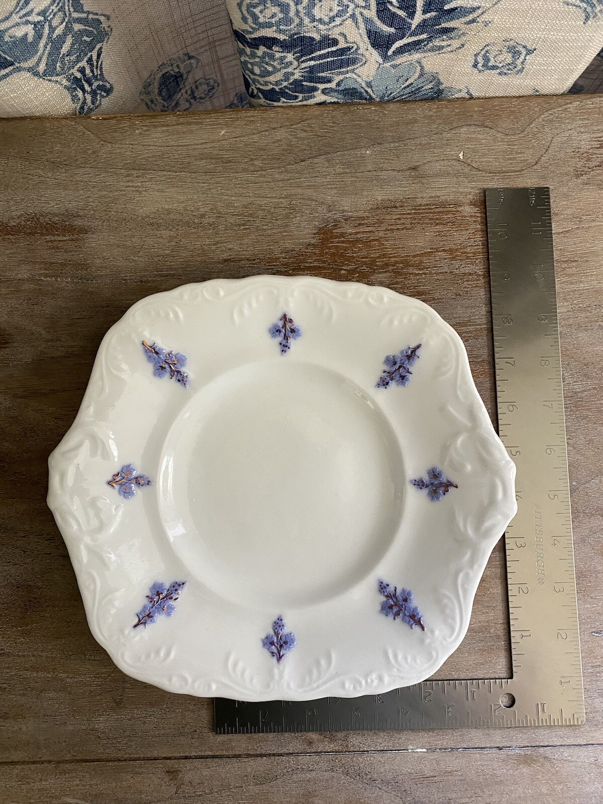 Vintage Davenport Plate