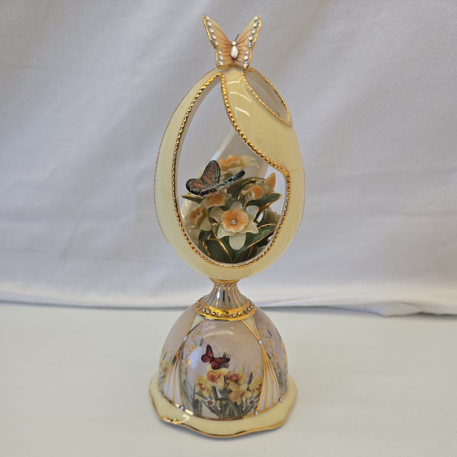VTG Lena Liu Porcelain Musical Collection Endless Love #A4566