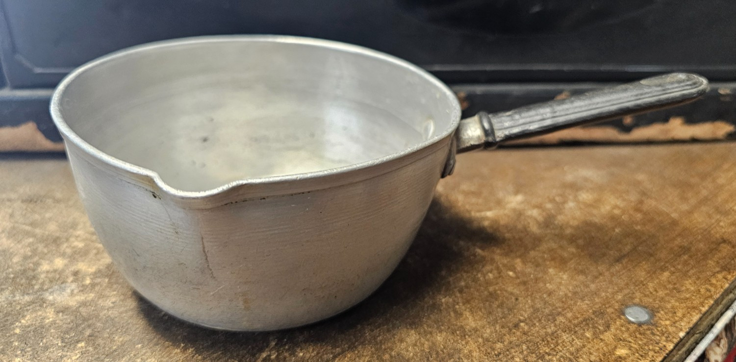 Vtg Aluminum 1950s MCM Small Milk Warming Pan - Made in Italy - Italian Kitchen 