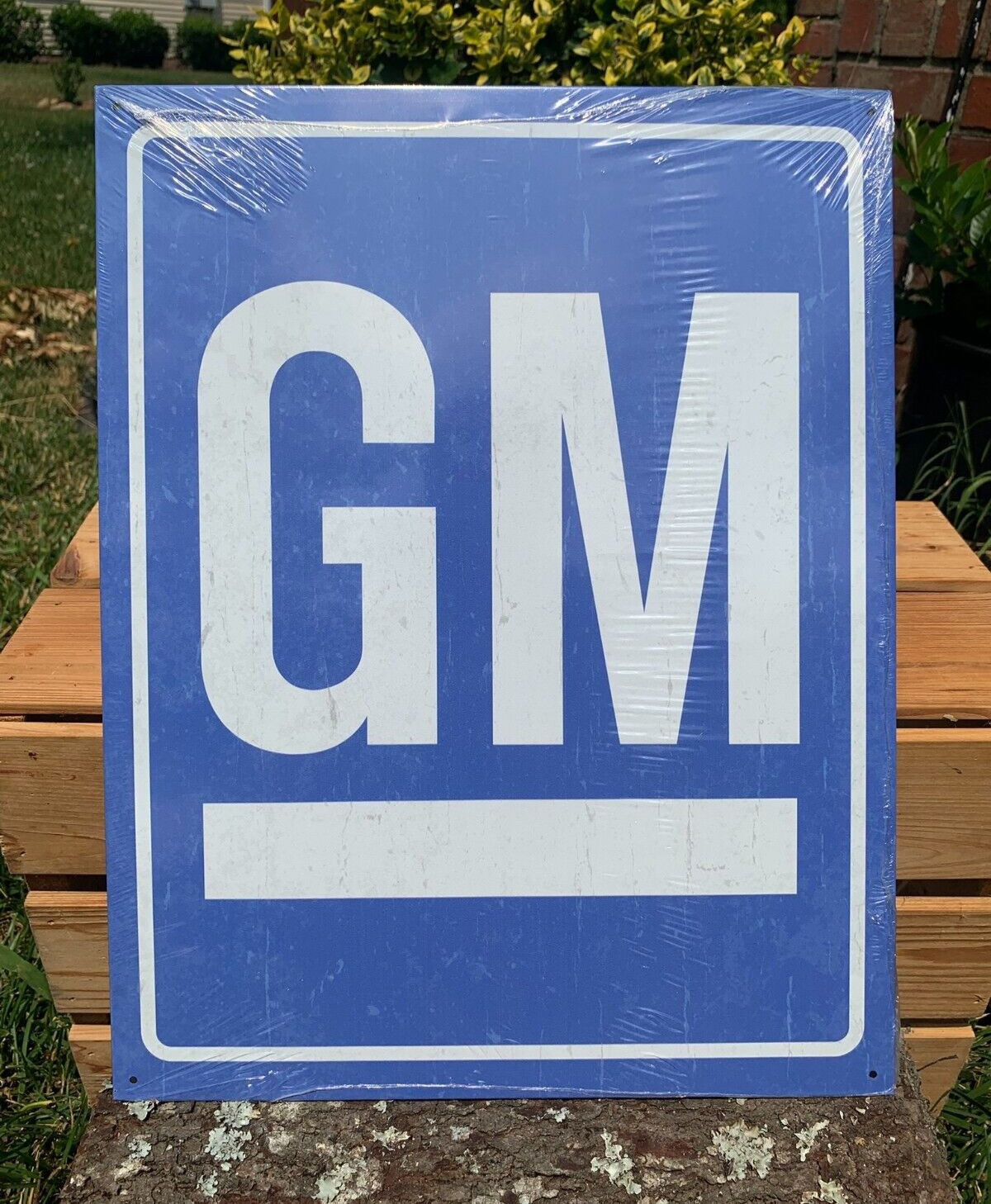 General Motors GM Original Logo Emblem Tin Metal Classic Sign Garage General Motors GM Original Logo Emblem Tin Metal Classic Sign Garage