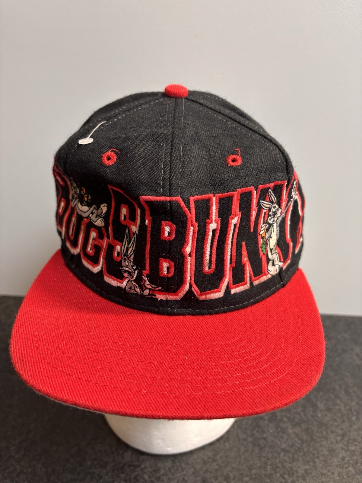 Vintage Looney Tunes Bugs Bunny Black Red Adjustable Snapback Cotton Cap Hat Vintage Looney Tunes Bugs Bunny Black Red Adjustable Snapback Cotton Cap Hat