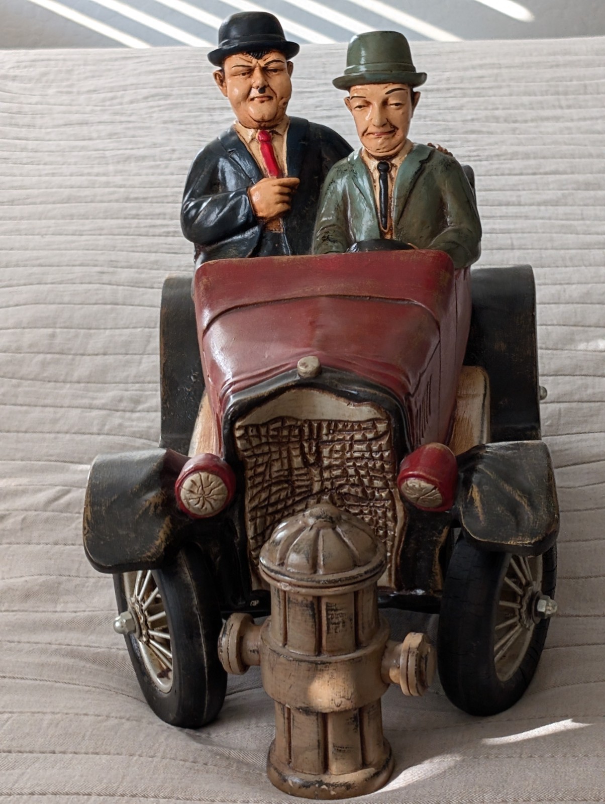 Rare Laurel & Hardy Auto Car Sculpture Figurine Rare Laurel & Hardy Auto Car Sculpture Figurine