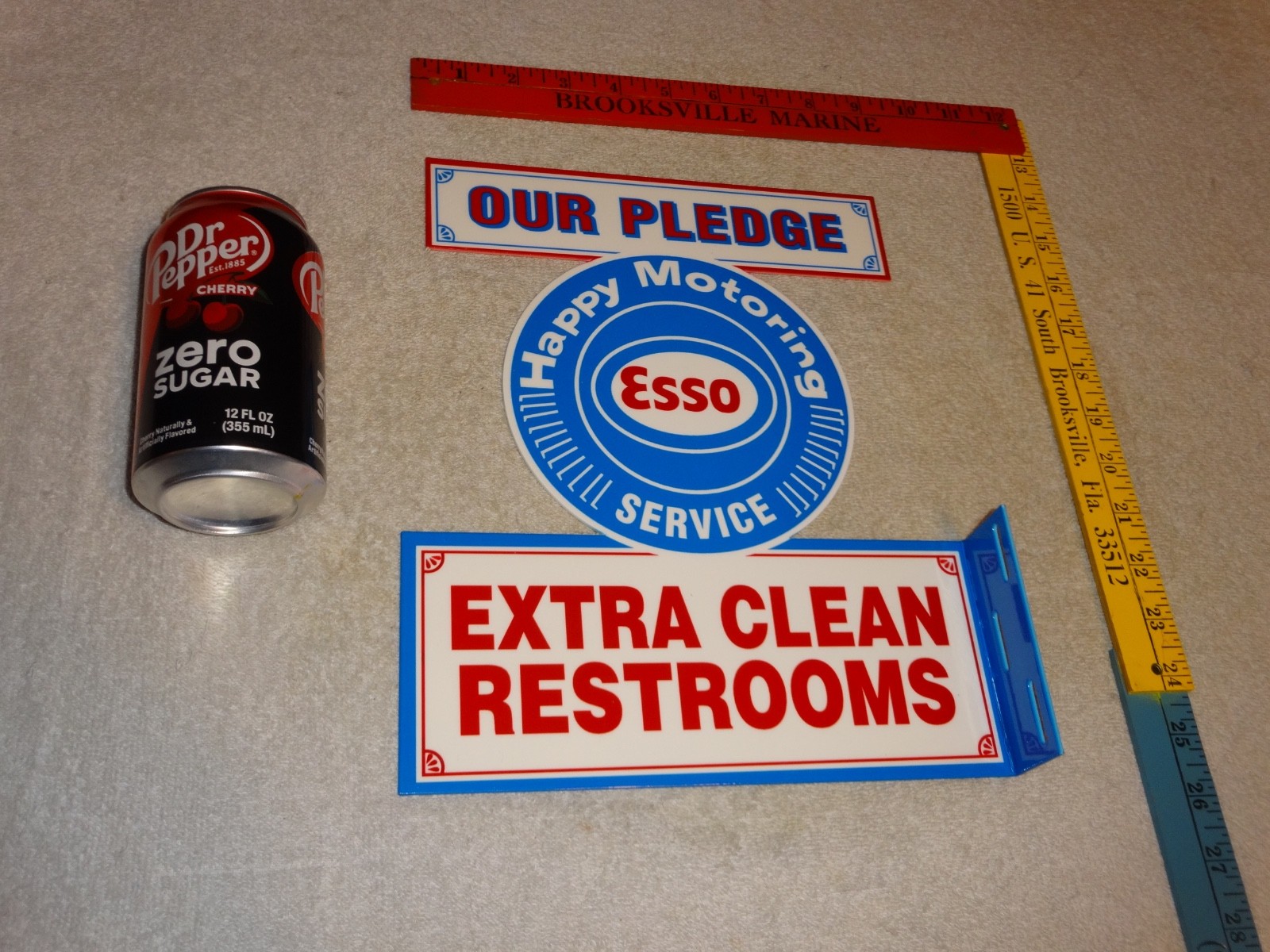 VINTAGE ESSO EXTRA CLEAN RESTROOMS 12