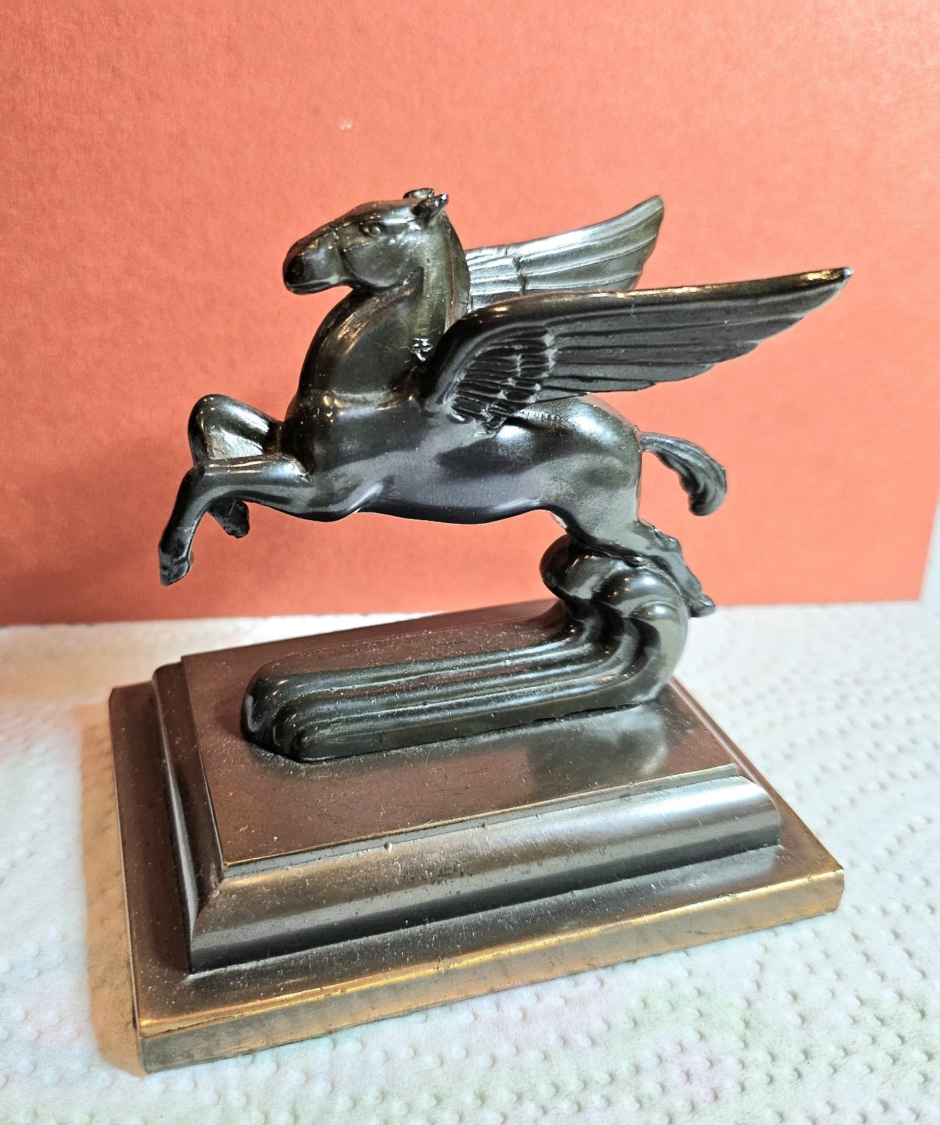 RARE 1930s Mobil Gas Oil Flying Pegasus Bronze Paperweight Award