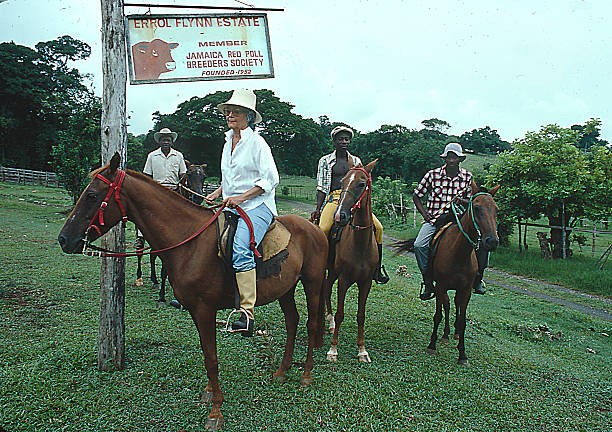 Patrice Wymore Flynn is seen at her home the Errol Flynn Estate ci- Old Photo 10