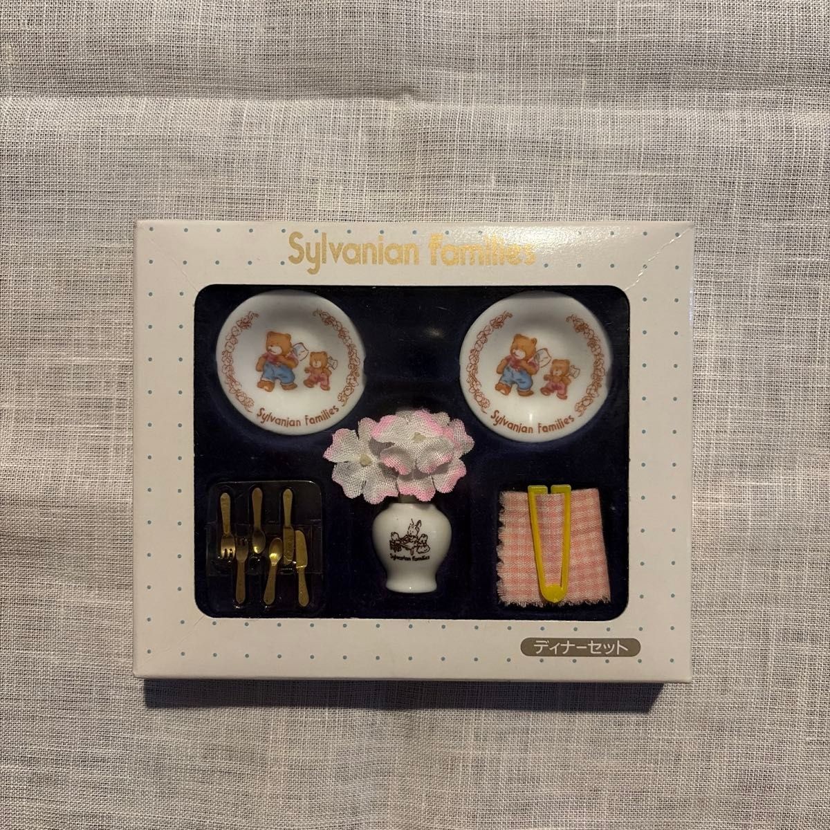 Vintage from 40 years ago Sylvanian Families Dinner Set Miniature Tableware Set