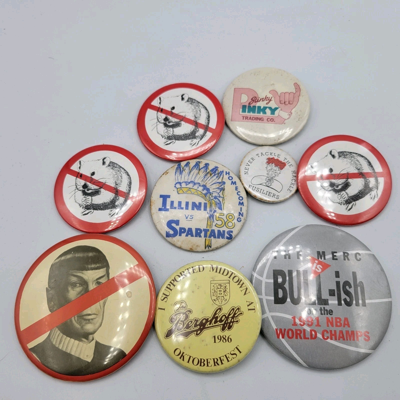 Vintage Badge Button Pin Lot Spock Illini Chicago Bulls Advertising