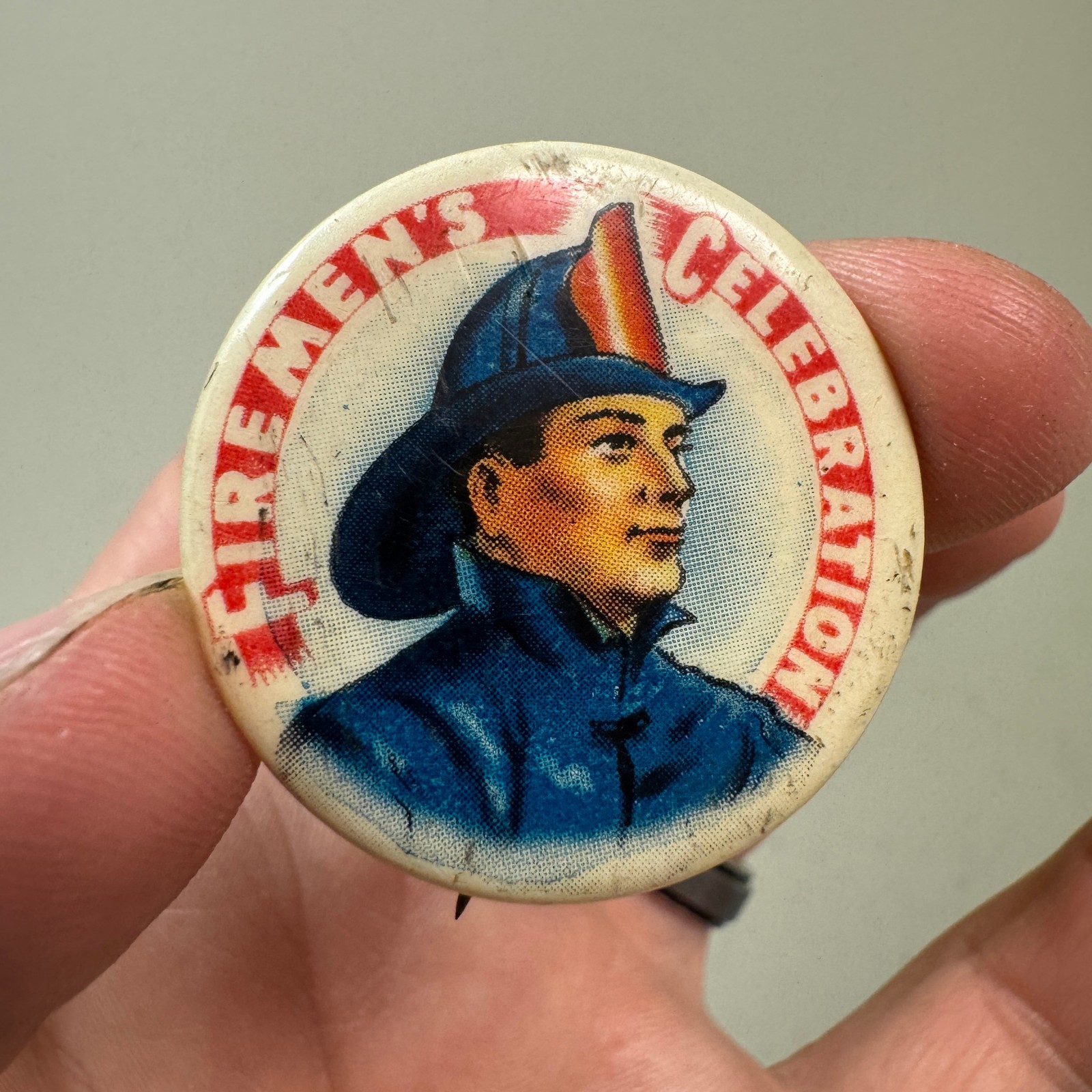 VTG Firemen\'s Celebration Fireman Pinback Celluloid Button c.1930s VTG Firemen\'s Celebration Fireman Pinback Celluloid Button c.1930s