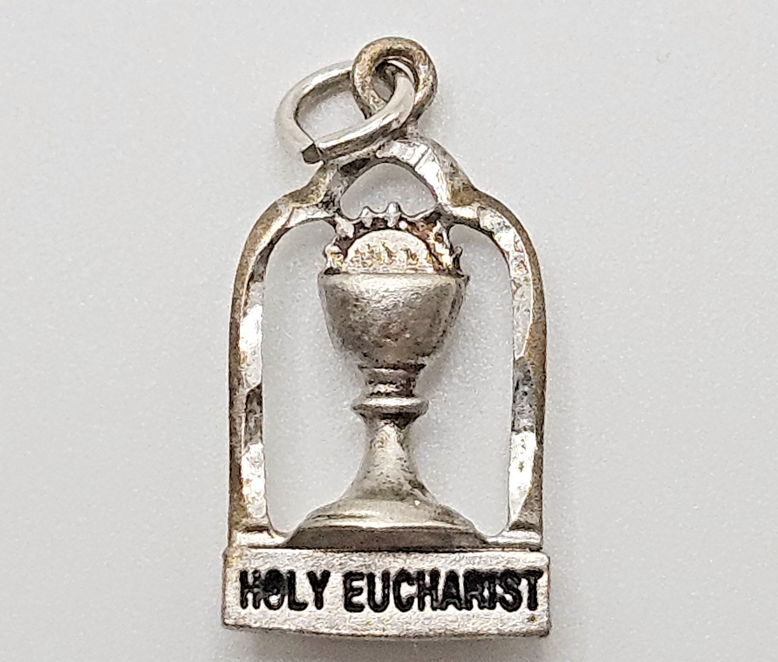 Vintage Sterling Silver Holy Eucharist Charm Pendant First Communion Vintage Sterling Silver Holy Eucharist Charm Pendant First Communion