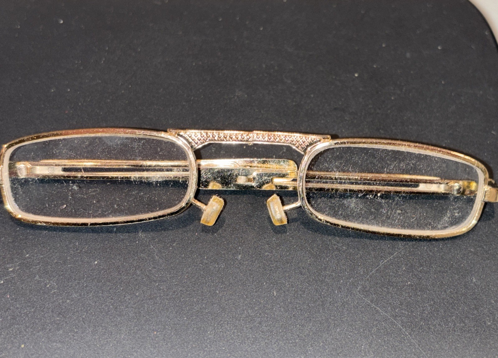 Foldable Readers Magnifiers Gold Frames Light Weight Glasses Eye Wear Vintage