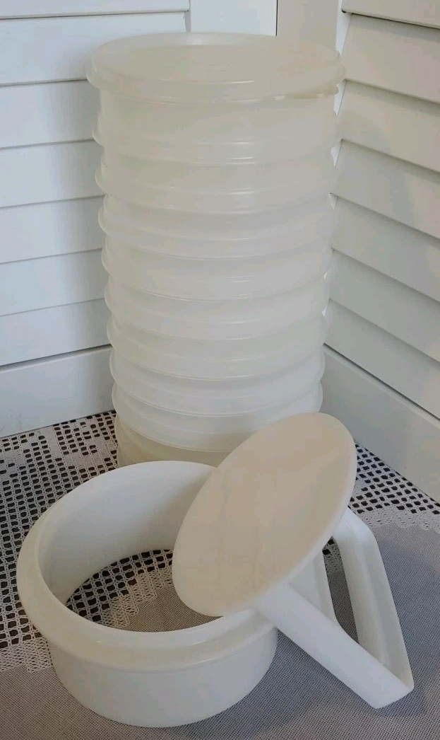 Vtg Tupperware Burger Press Set 884 883 10 Patty Keepers 882 Lid 215