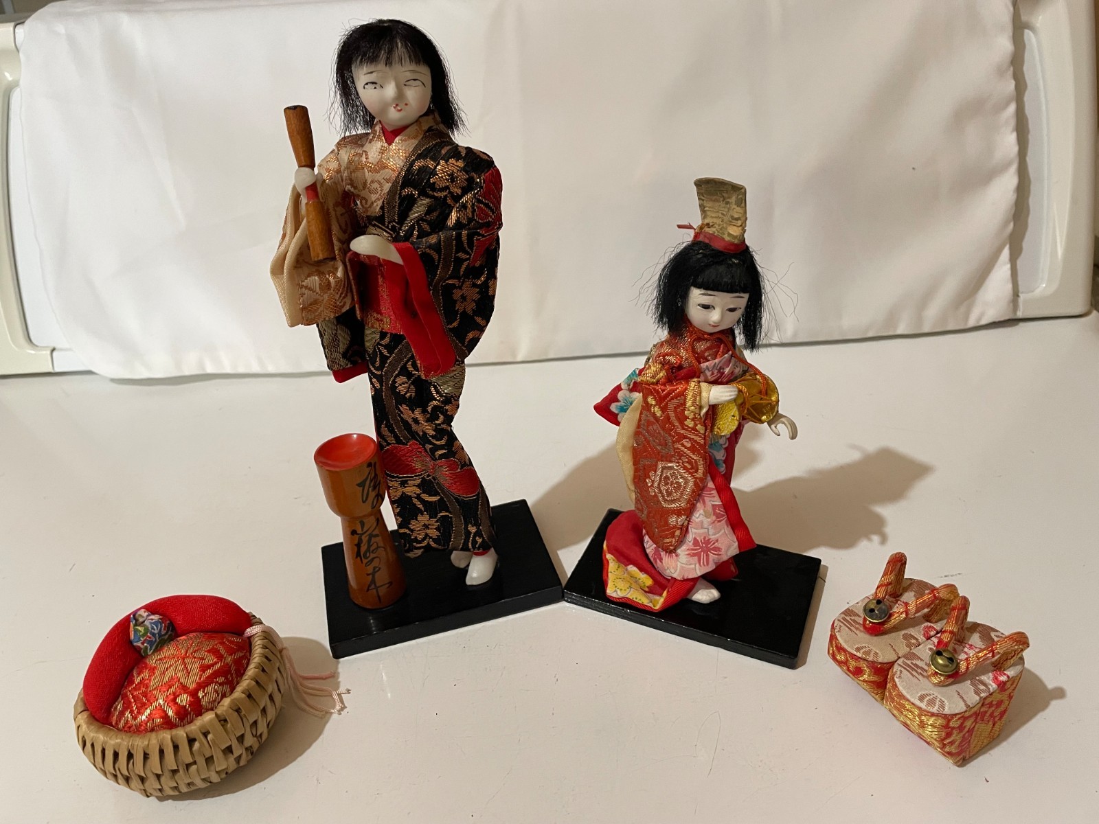 Pair of Vintage Japanese Ningyo Dolls Figurines plus extras Pair of Vintage Japanese Ningyo Dolls Figurines plus extras