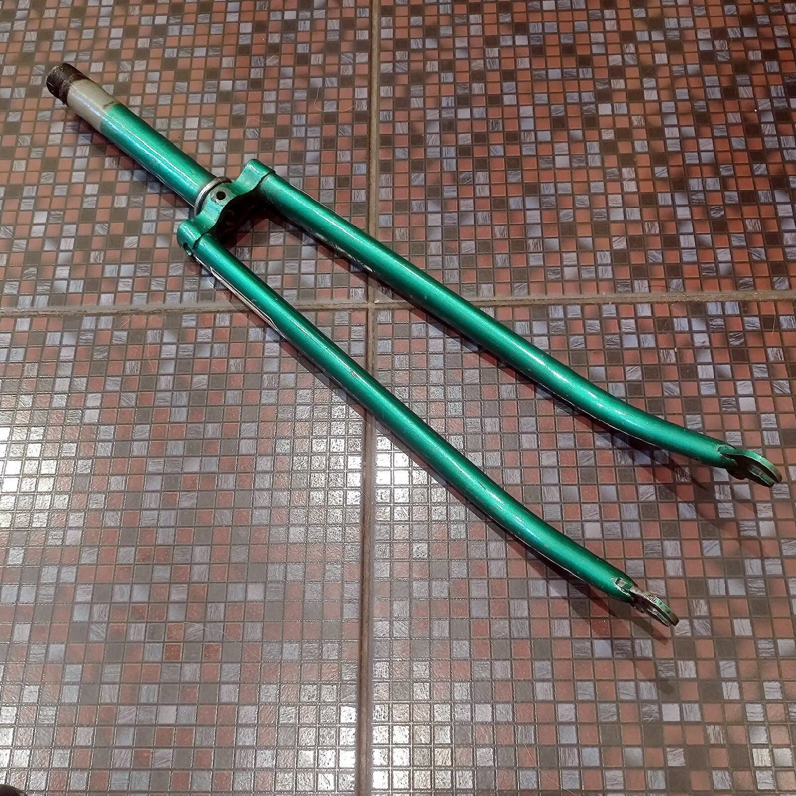 Classic Steel Fork 700c/28