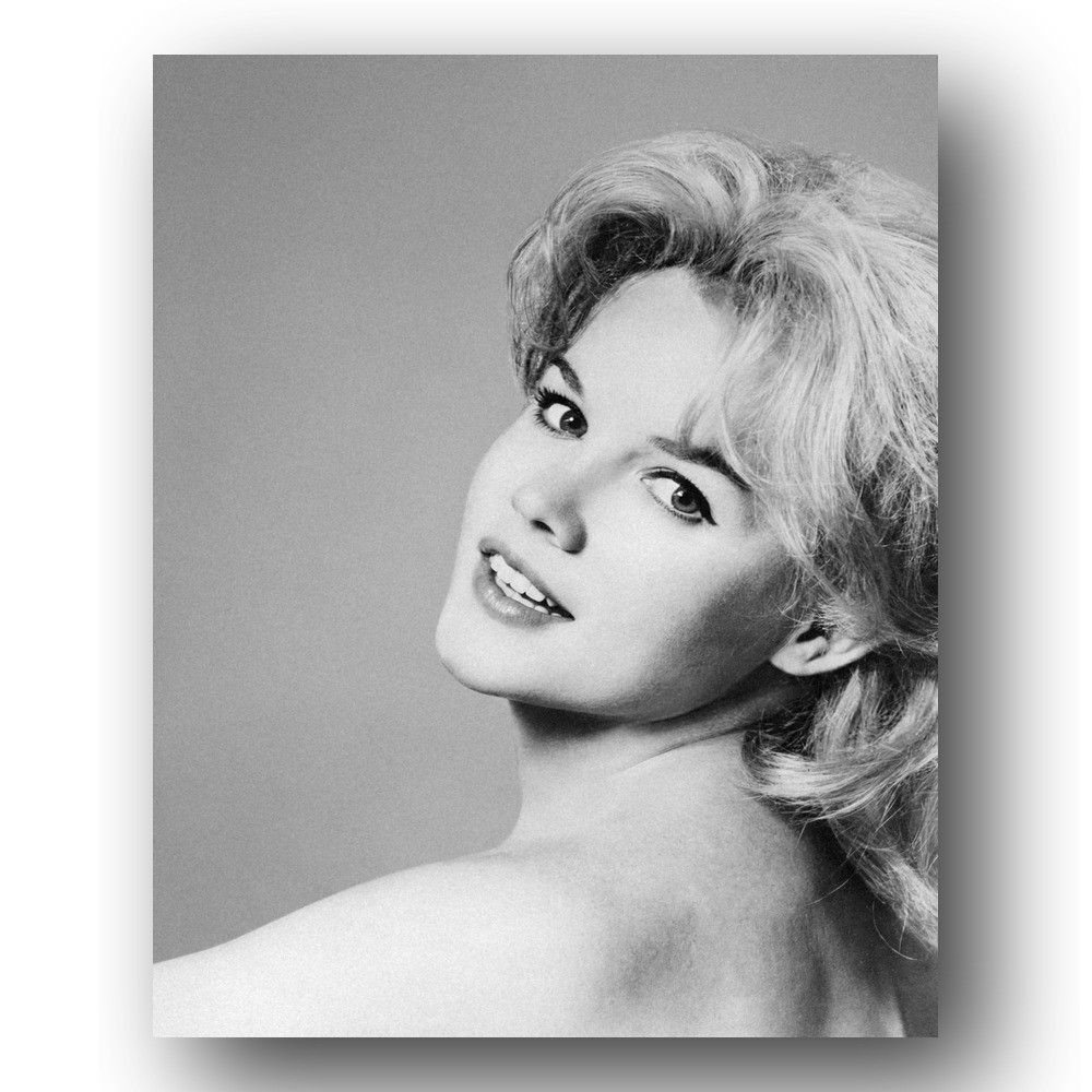 Carroll Baker Photo 8x10 Portrait Carroll Baker Photo 8x10 Portrait