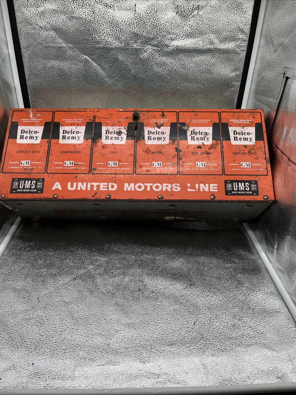 Line Display Cabinet Box (Dealership) Vintage GM Delco-Remy United Motors