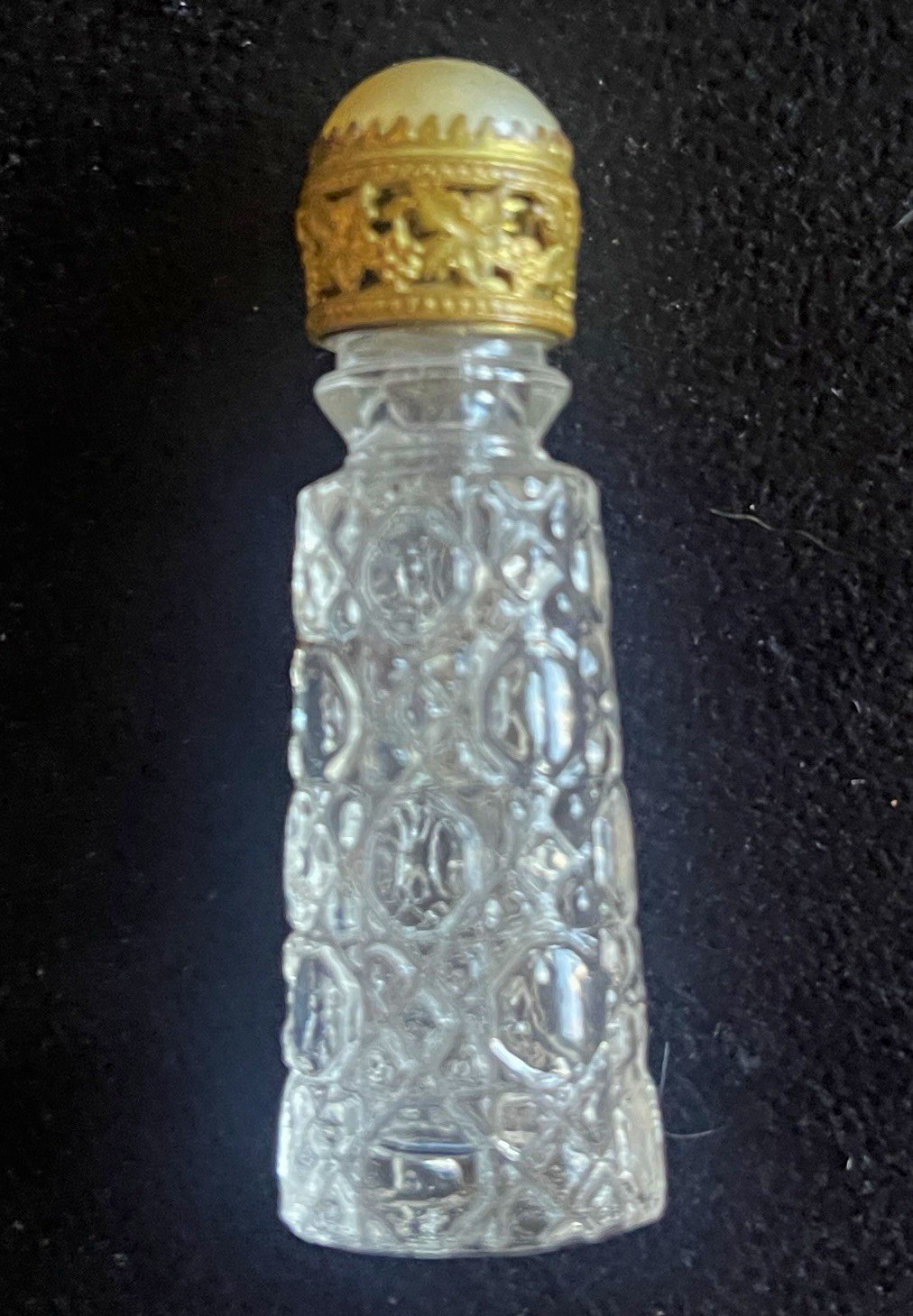 Vintage Czech IRice miniature Perfume Bottle w/ Faux Pearl Top and Dauber MINT Vintage Czech IRice miniature Perfume Bottle w/ Faux Pearl Top and Dauber MINT