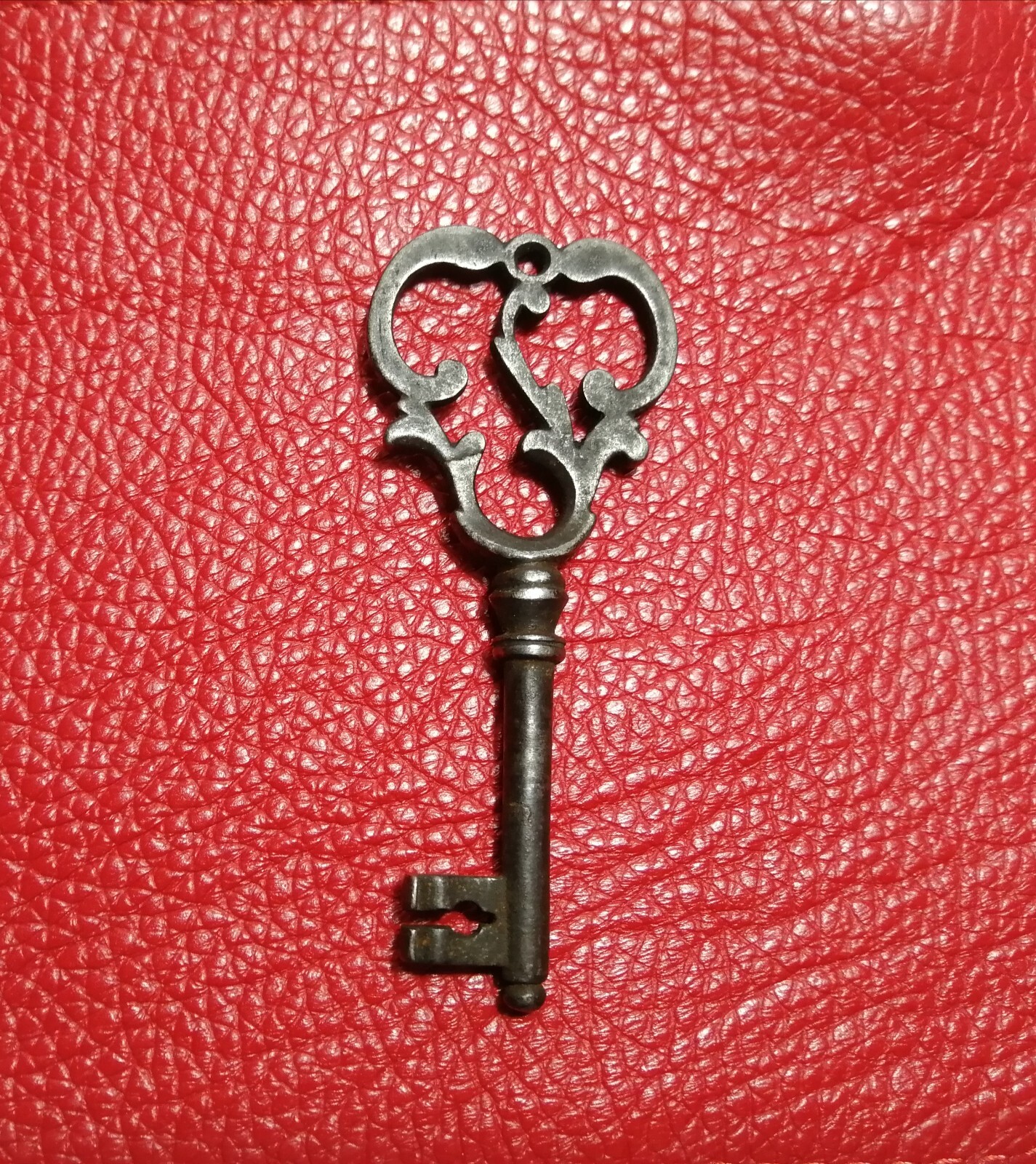 ANTIQUE 17TH-18TH CENTURY WROUGHT COLLECTIBLE IRON   LOCK KEY **8,5 cm**