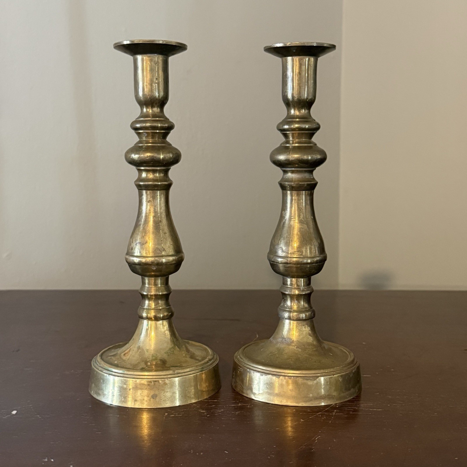 BEAUTIFUL PAIR OF 10”H BRASS CANDLESTICKS BEAUTIFUL PAIR OF 10”H BRASS CANDLESTICKS