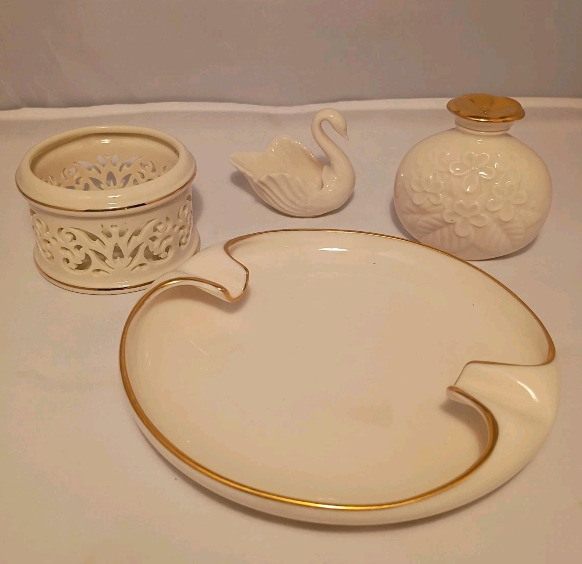 Lenox Ashtray, Perfume Btl, Tea light Holder, Petite Swan Ring Holder w/24k Gold Lenox Ashtray, Perfume Btl, Tea light Holder, Petite Swan Ring Holder w/24k Gold