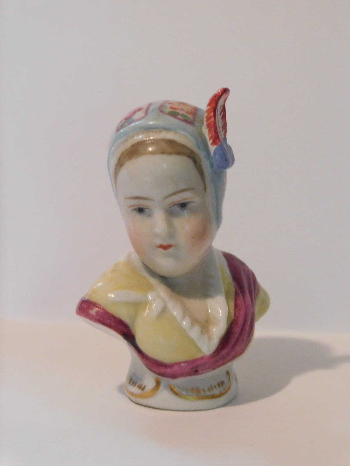 Antique Porcelain Miniature Bust Girl Carl Thieme Pötschappel Dresden 2.5in