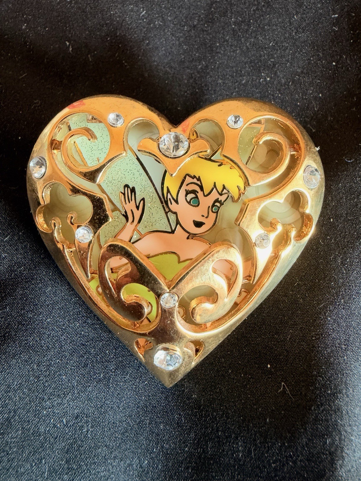 DISNEY TINKER BELL BIRTHSTONE OF THE MONTH COLLECTION 2010 APRIL PIN LE2500