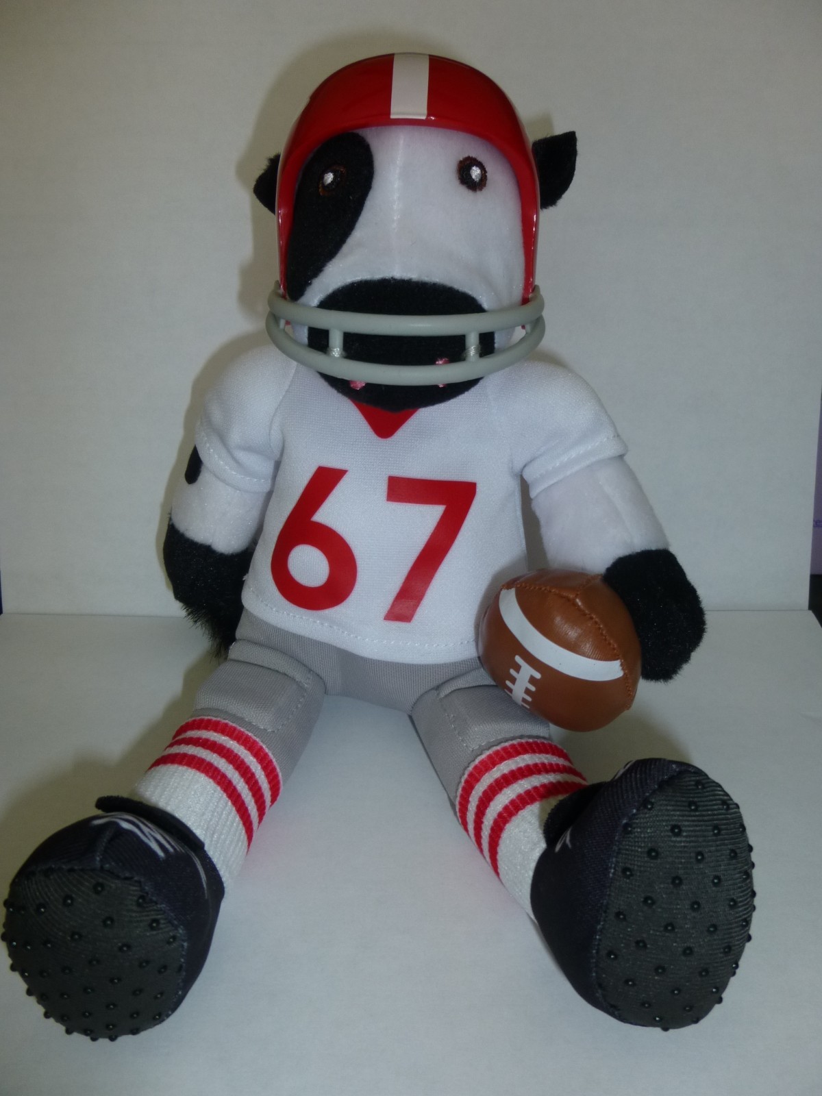 Chick-fil-A FOOTBALL PLAYER COW #67 NEW IN BAG CHIK-FIL-A FOOTBALL COW 9\ Chick-fil-A FOOTBALL PLAYER COW #67 NEW IN BAG CHIK-FIL-A FOOTBALL COW 9\