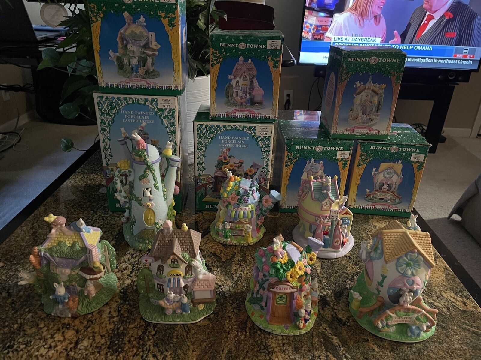 Lot 7-Bunny Towne Egg Shaped Toy Hand Painted Easter Village & Boxes Excellent
