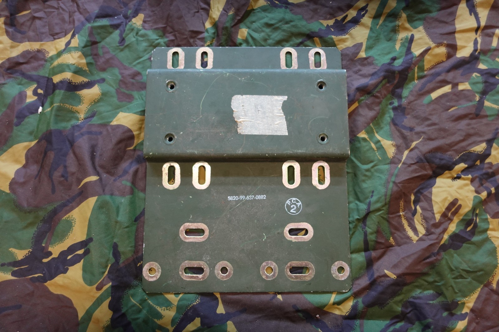 Ex MOD Clansman Radio Equipment DCCU Control Box Mounting Plate Landrover FFR Ex MOD Clansman Radio Equipment DCCU Control Box Mounting Plate Landrover FFR