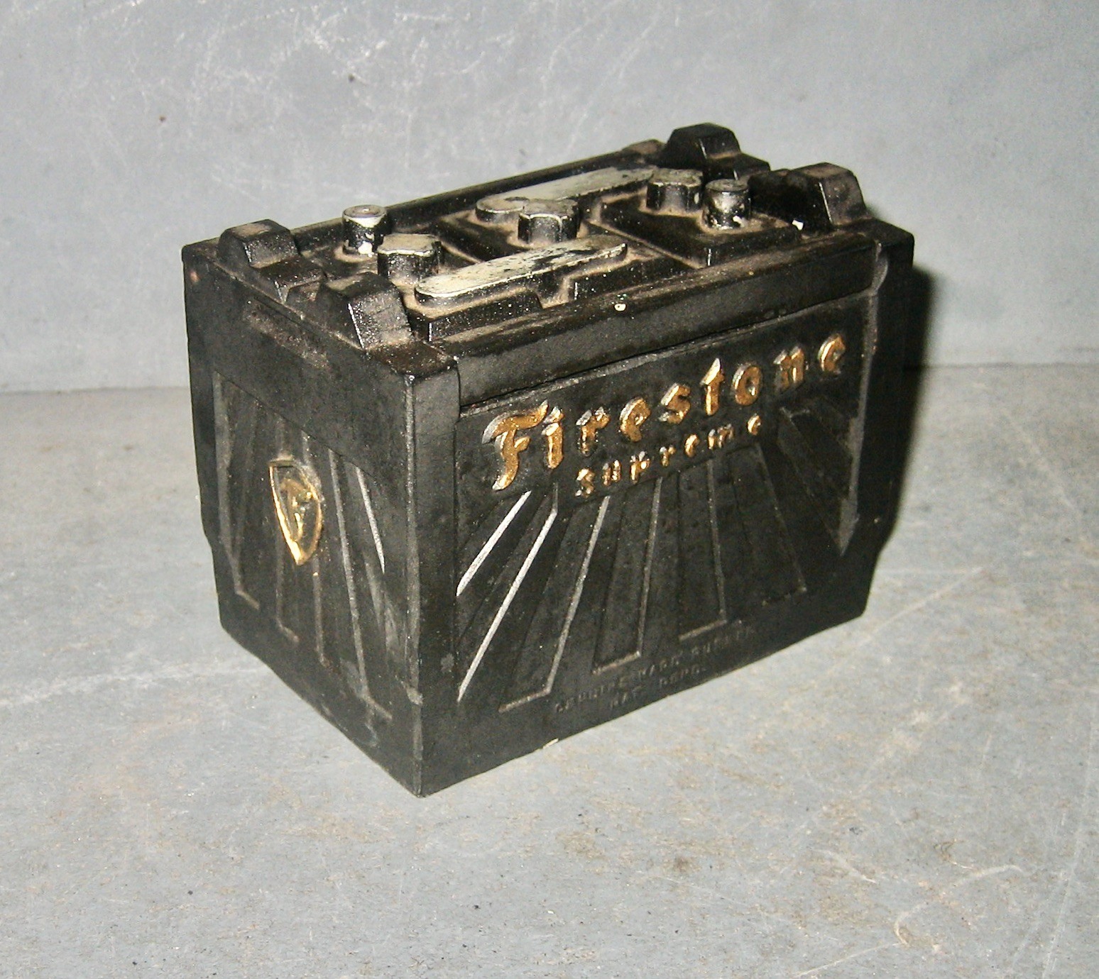 Vintage 1930's Firestone 6-Volt Auto Car Battery 3.5
