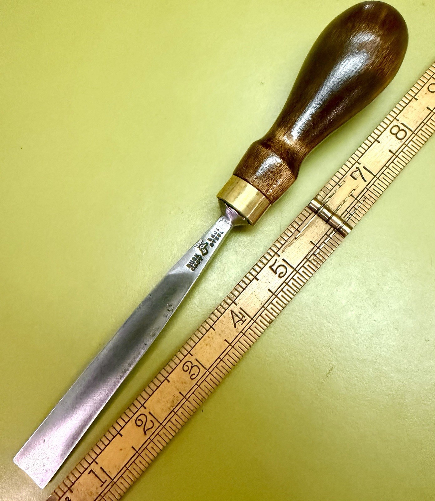 Exceptional vtg Buck Bros 5/8” No.4 Carving gouge Cherry handle Fine woodworking Exceptional vtg Buck Bros 5/8” No.4 Carving gouge Cherry handle Fine woodworking