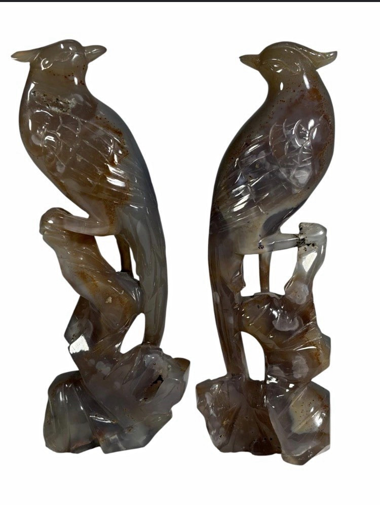 Pair of Agate Hand Carved Birds on Base.