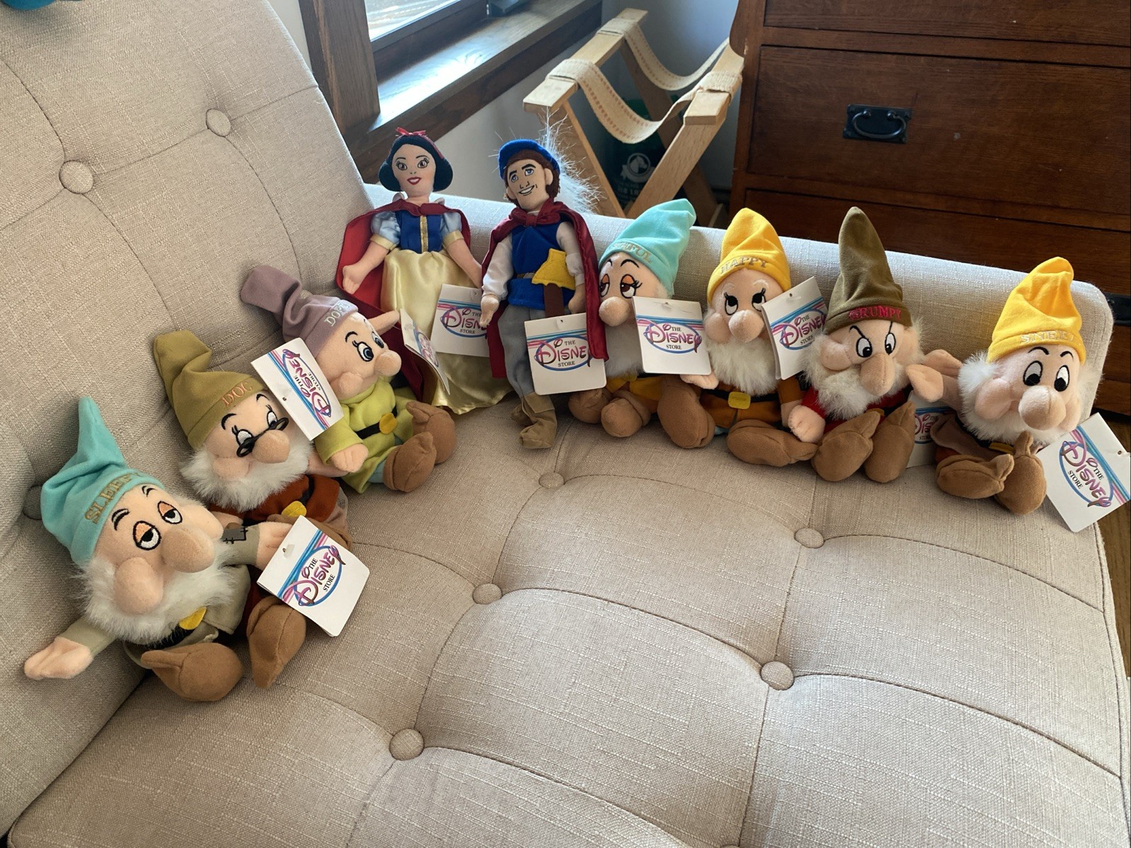 Disney Store Mini Bean Bag Plush, Snow White, Prince Charming & 7 Dwarfs 9 Pcs Disney Store Mini Bean Bag Plush, Snow White, Prince Charming & 7 Dwarfs 9 Pcs