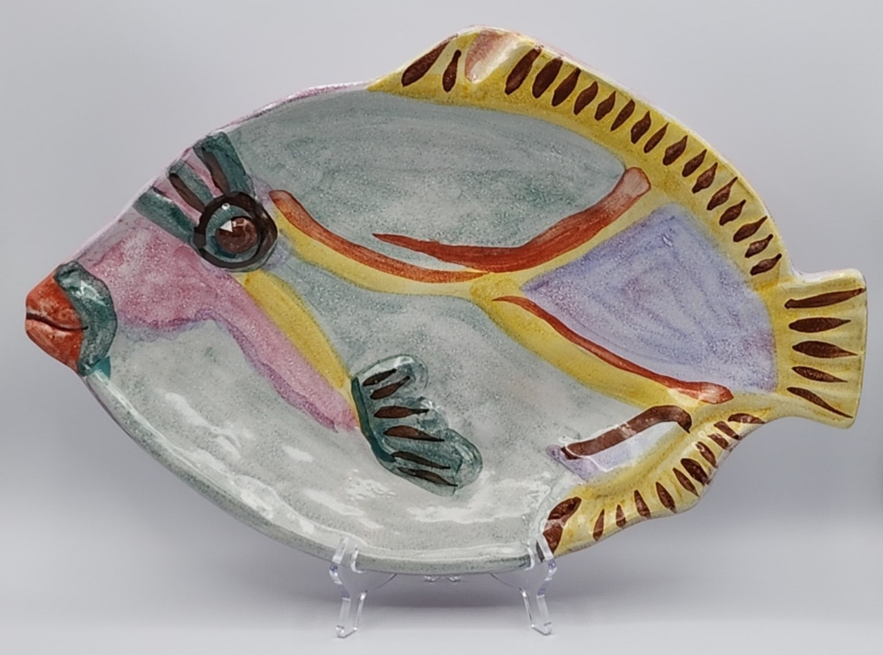 Maui Hawaii Fish Platter 18 1/4\