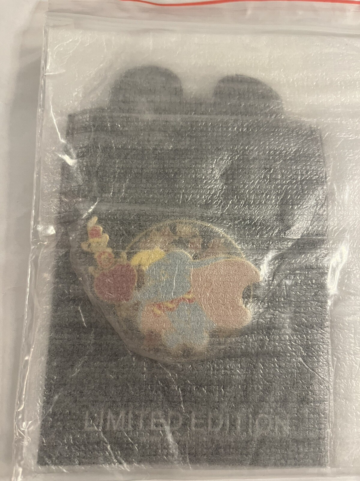 Jumbo Disney Shopping Dumbo Timothy Mouse LE 250 Pin Rare Spinner 2009 Jumbo Disney Shopping Dumbo Timothy Mouse LE 250 Pin Rare Spinner 2009