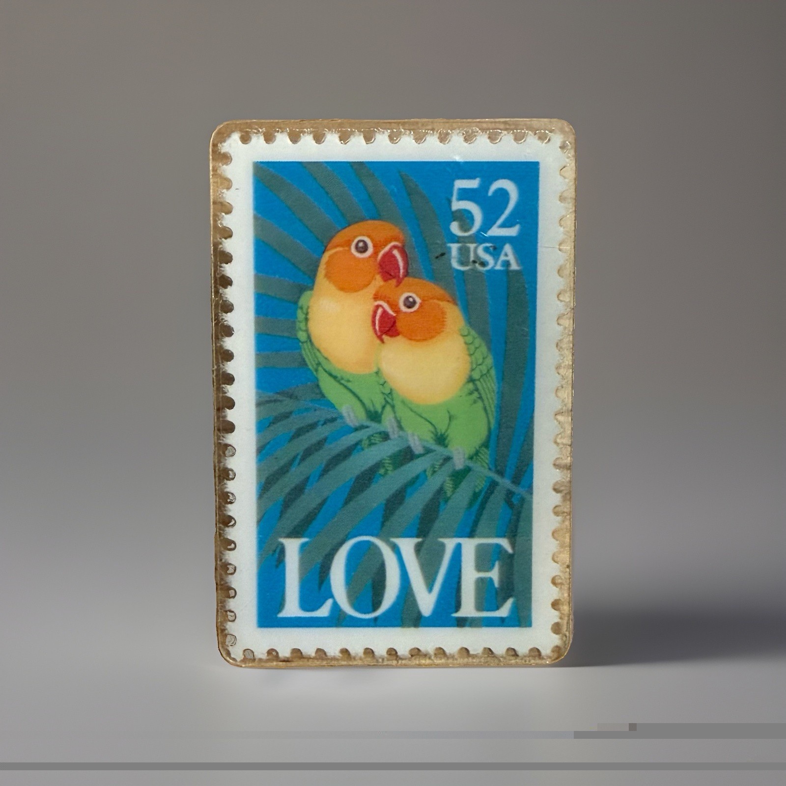 Vintage LOVE 52¢ USA Postage Stamp Lovebirds Lapel Pin 