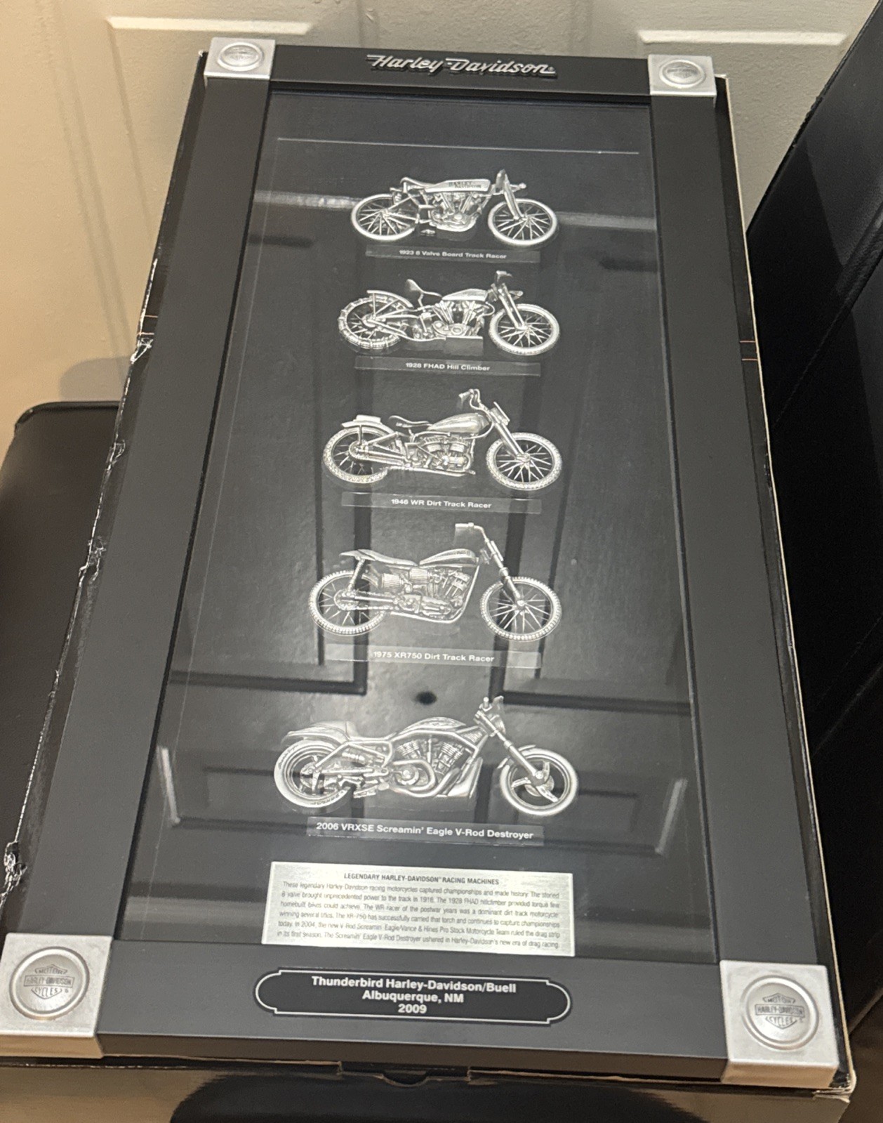 2009 Thunderbird Harley Davidson Motorcycle Racing Machines Pewter Shadowbox 2009 Thunderbird Harley Davidson Motorcycle Racing Machines Pewter Shadowbox