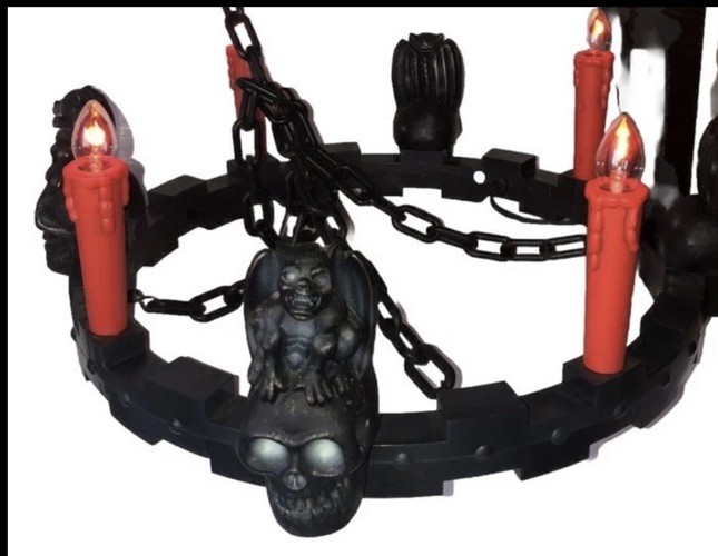 Nice Vintage Gemmy Flicker Lights Skull Gargoyle Chandelier Halloween Decoration Nice Vintage Gemmy Flicker Lights Skull Gargoyle Chandelier Halloween Decoration