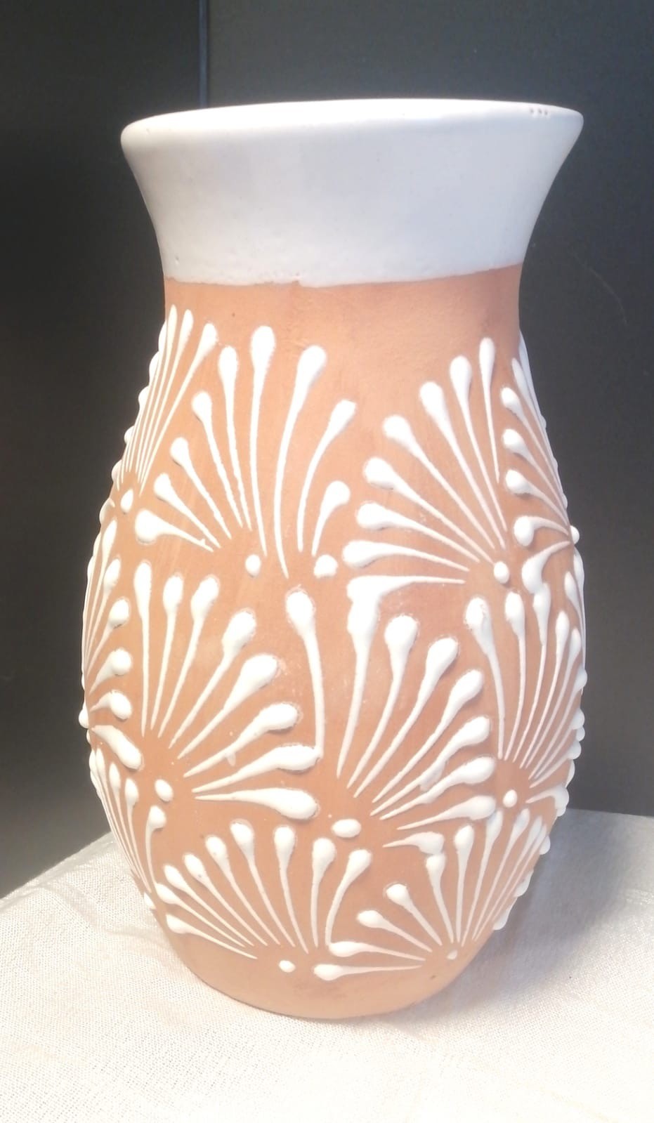 FLORERO MEXICANO HECHO A MANO / HANDMADE MEXICAN VASE