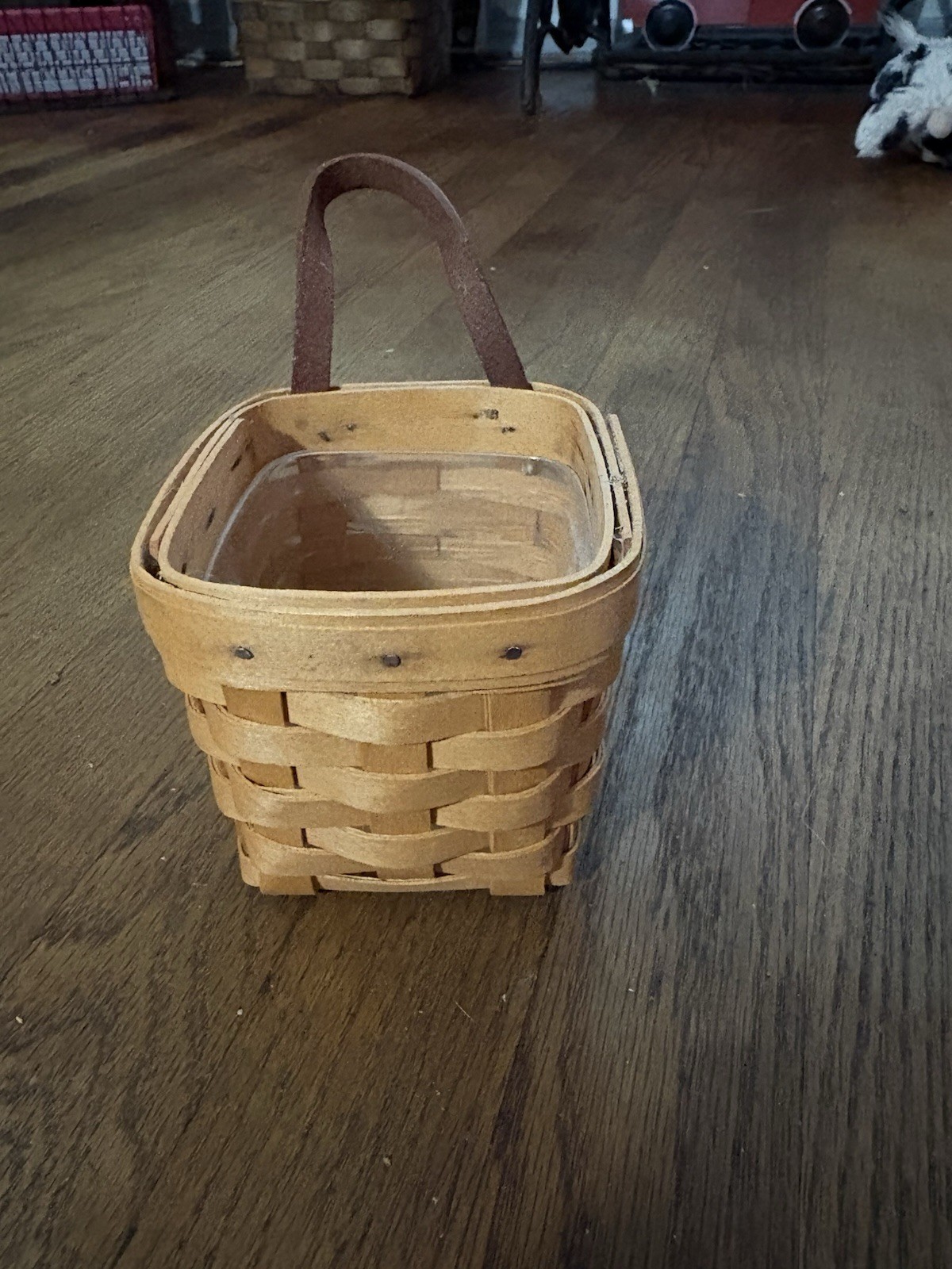 Vintage Longaberger Small Square Basket Brown Leather Handle Protector