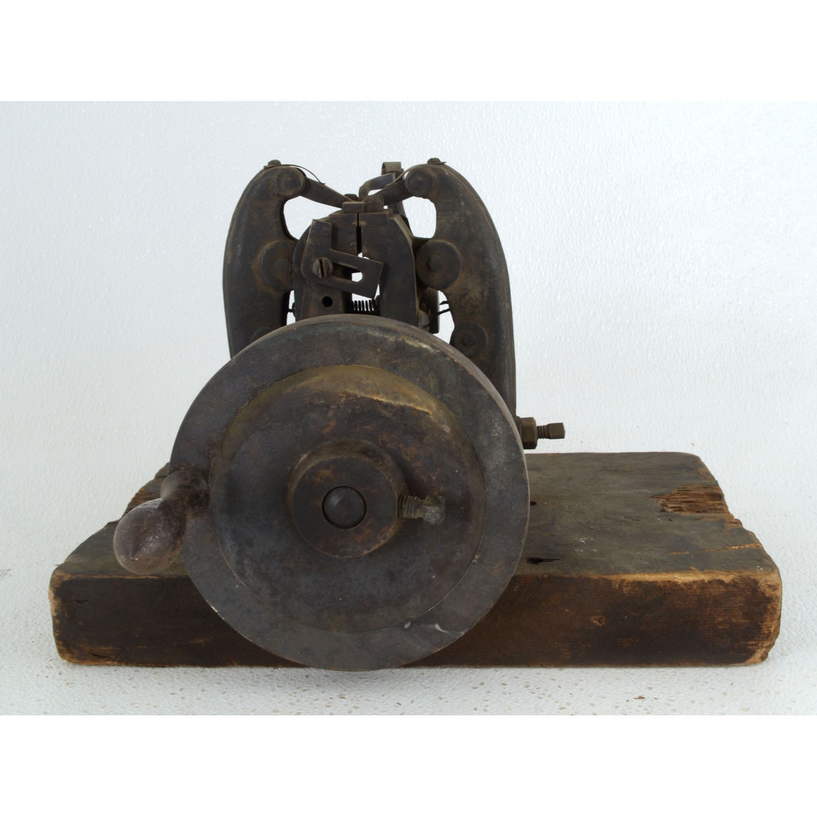 Antique Baldwin Tuthill & Bolton Bandsaw Blade Tooth Setter Machine Sawmill Tool