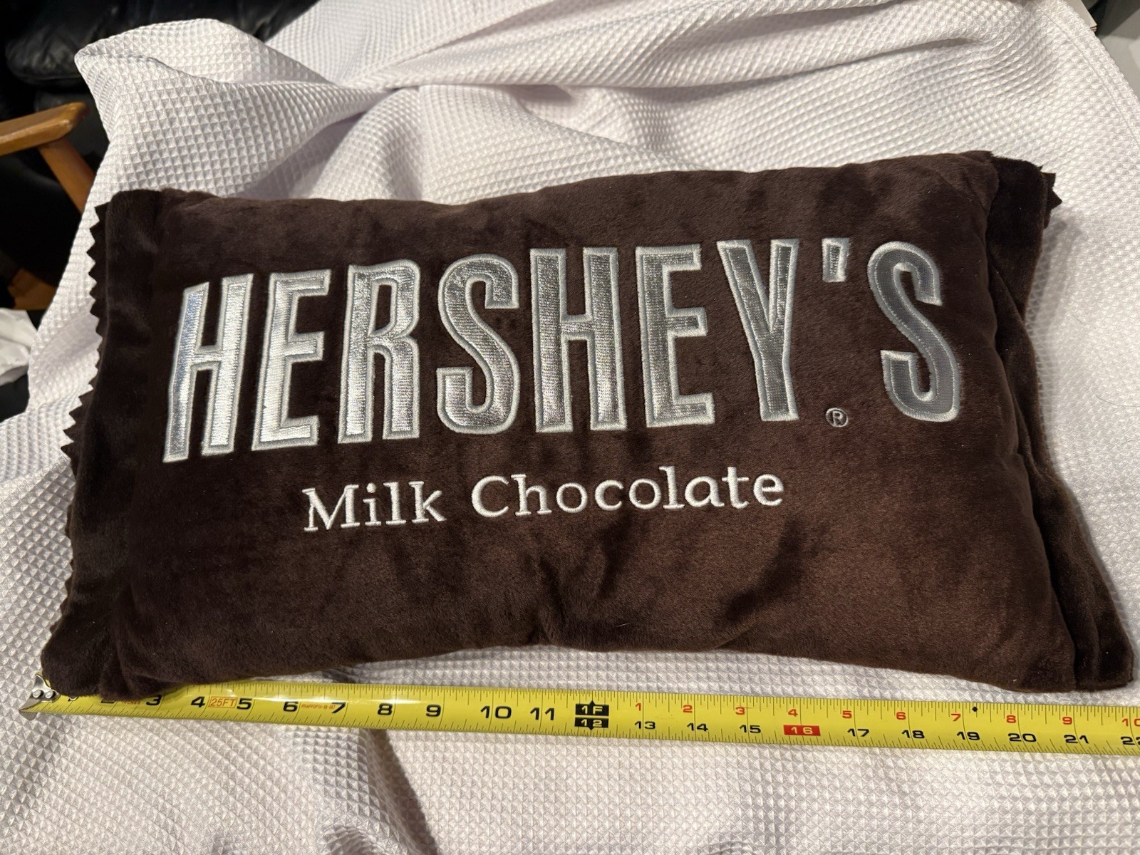 Hershey's Chocolate Bar Plush Pillow New Official 2010 Sweet Thang 22” X 12” Sm