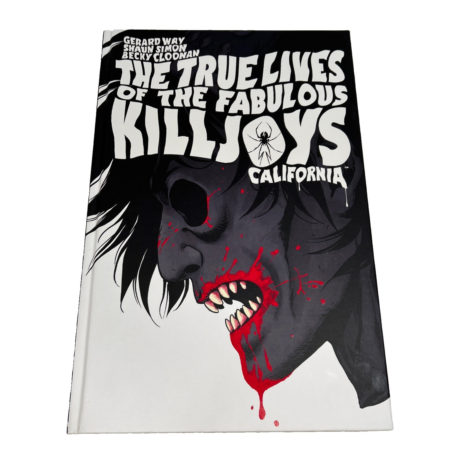 The True Lives of the Fabulous Killjoys: California Library Edition Dark Horse