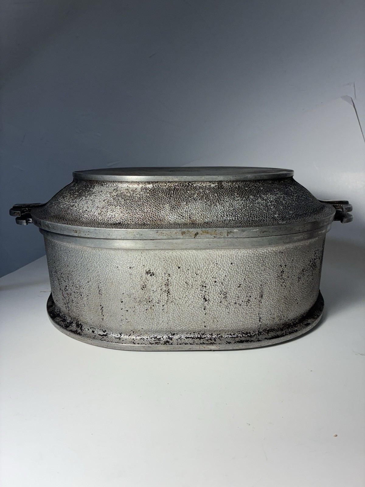 2 Pc Vtg Guardian Service Ware Dutch Oven Roaster Lid Aluminum Handles 15\