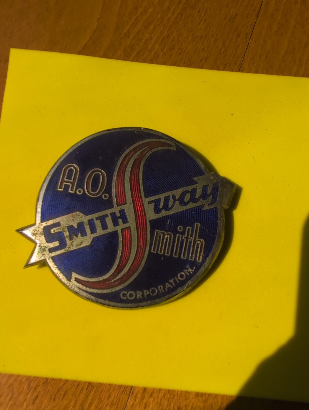 Rare Metal With Enamel Vintage A.O. Smithway Smith Corp. Metal Plaque? Cap?