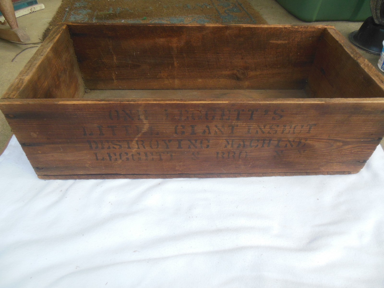 Vintage Antique Leggett\'s Insect Destroying Machine Wood Crate Box Rare